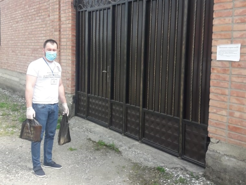 Работа волонтерского центра при региональной общественной приемной Председателя партии "Единая Россия" Д.А. Медведева