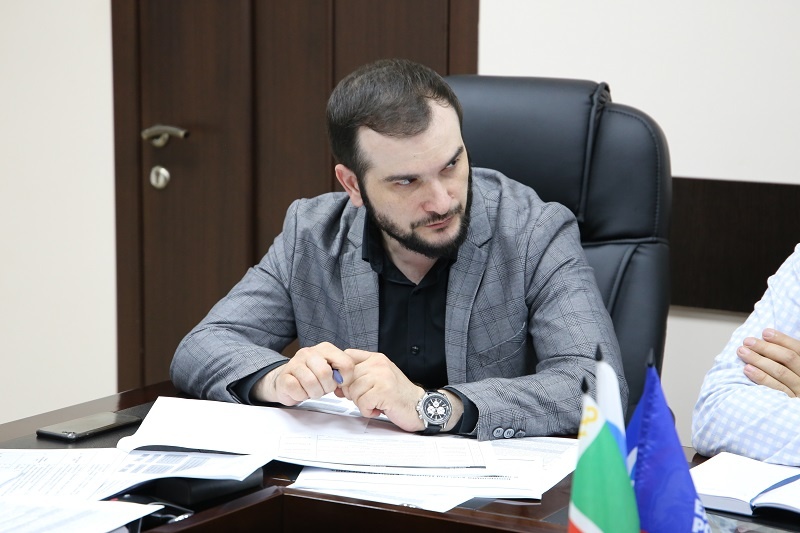Совещание в Региональном исполкоме Партии по подготовке наблюдателей на всеобщее голосование по поправкам в Конституцию РФ