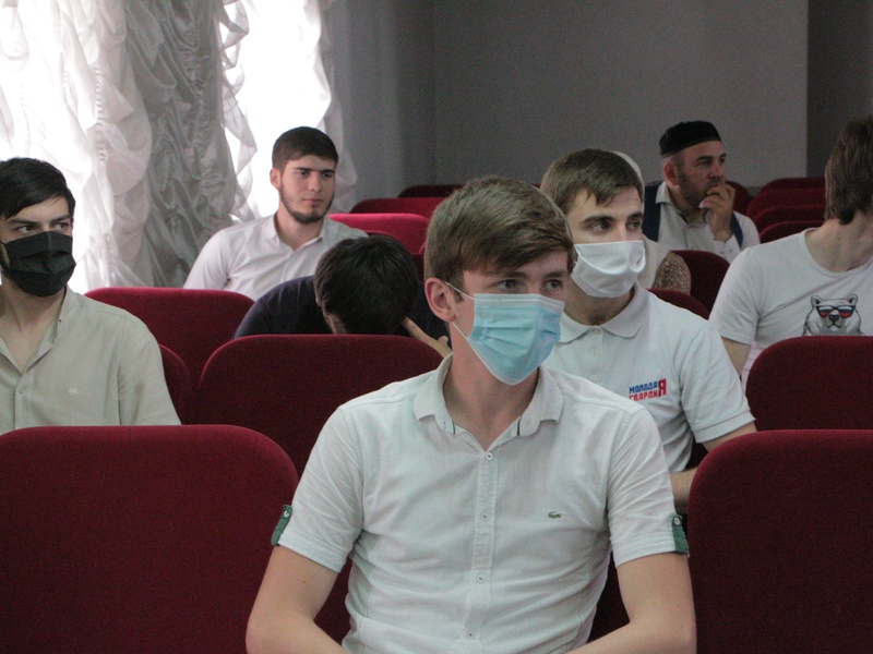 В Назрани состоялся II этап по обсуждению поправок в Основной закон страны