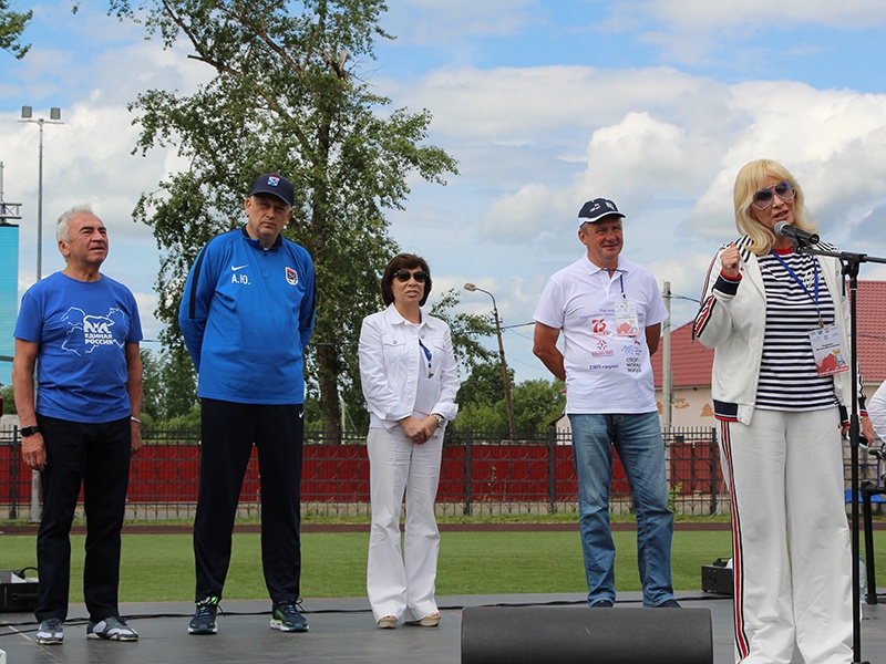 Всероссийский фестиваль дворового спорта в рамках партийного проекта "Детский спорт" в Волхове