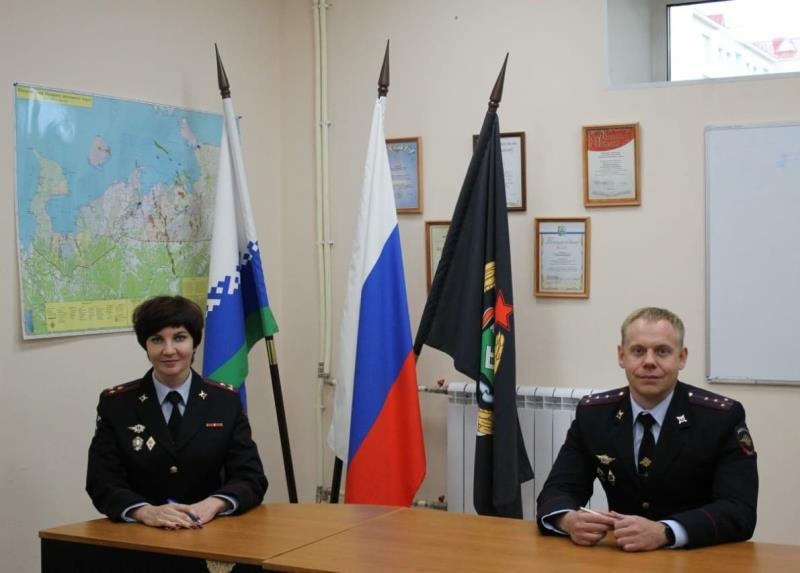 Полковник полиции Наталья Косоротова (слева) считает "Диктант Победы" важной патриотической акцией